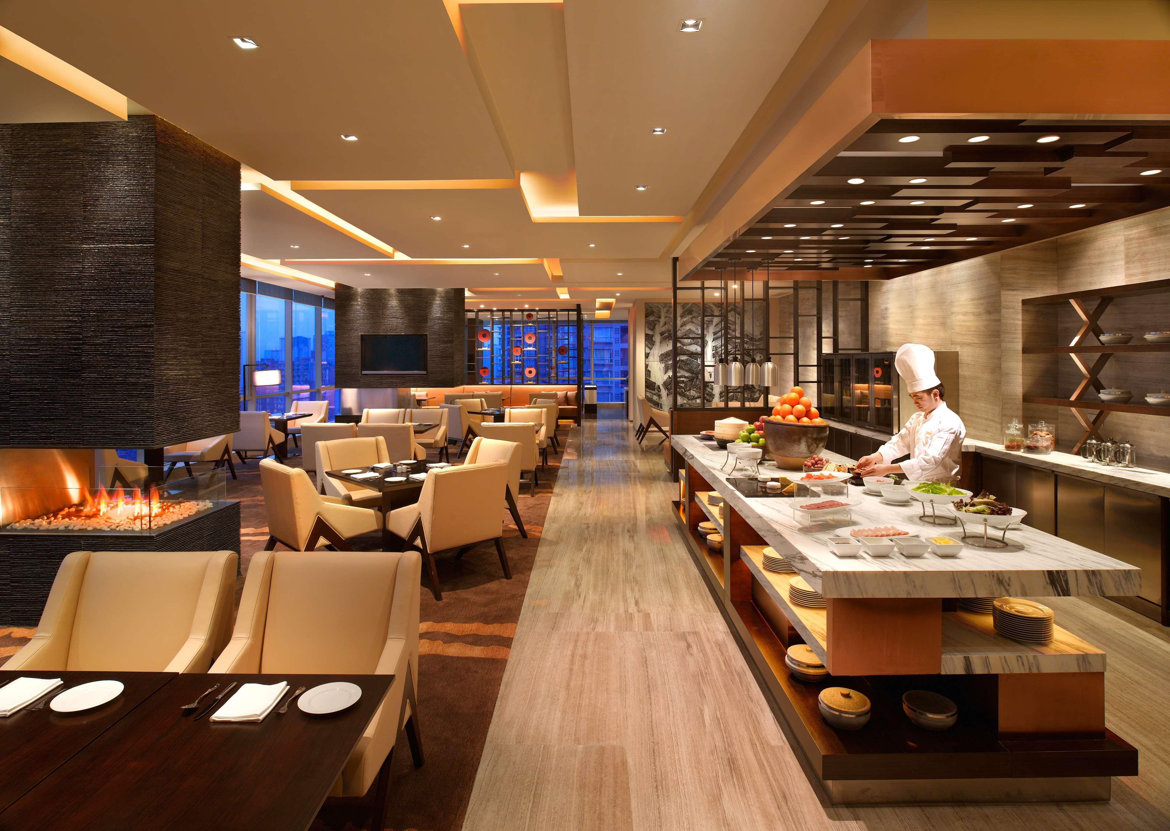 Hyatt Regency Chongqing Hotel Exterior photo