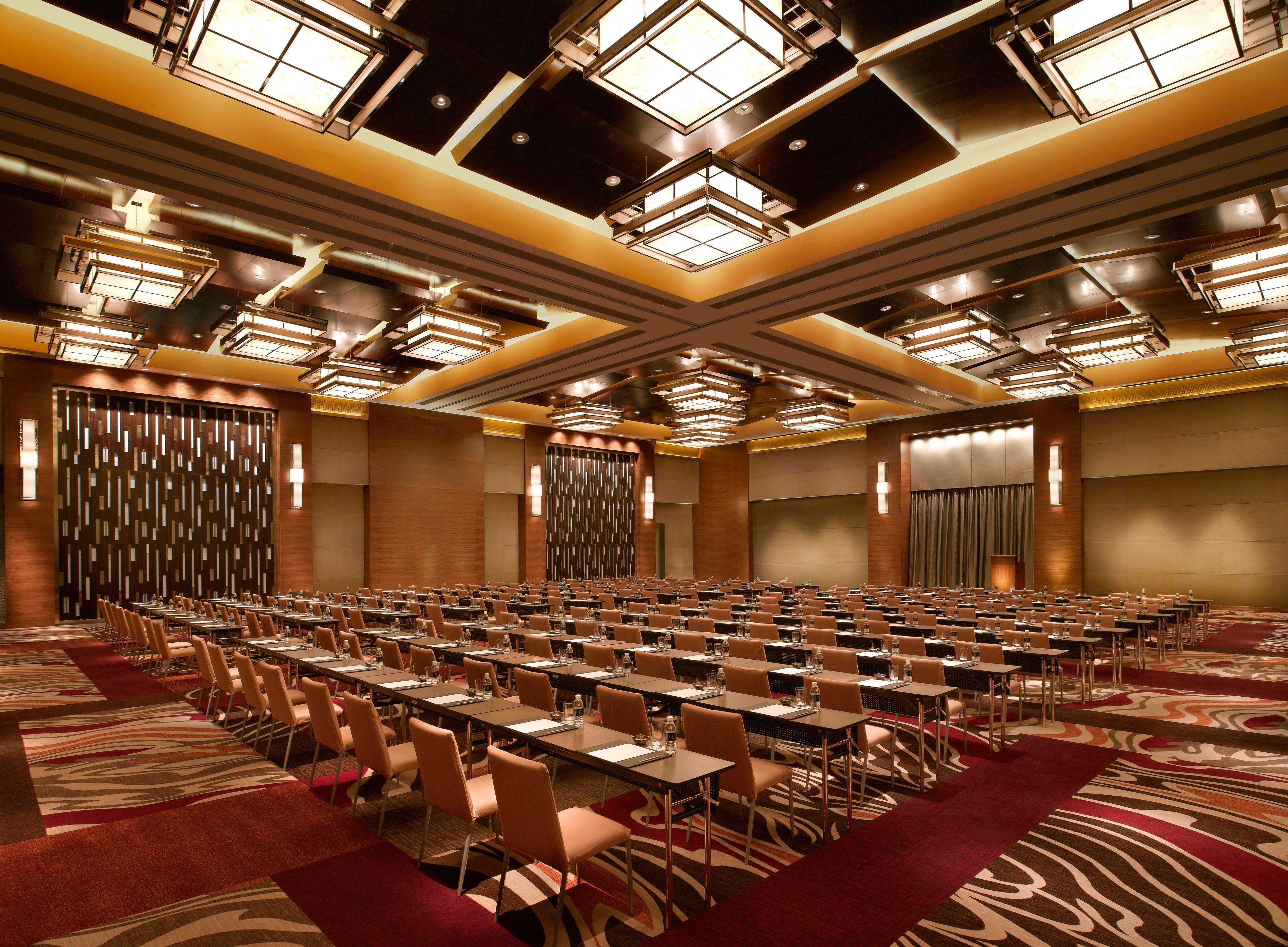 Hyatt Regency Chongqing Hotel Exterior photo